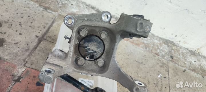 Ступица Ford Mondeo 5