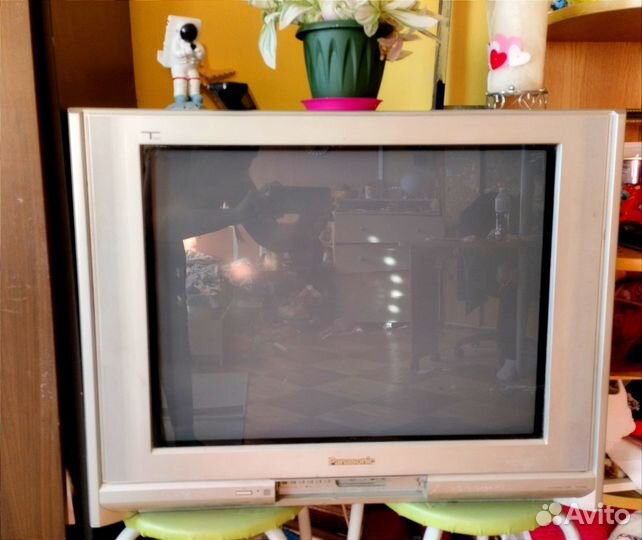 Телевизор Panasonic TX29P90