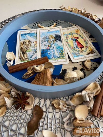 Гадание на картах таро. Таролог