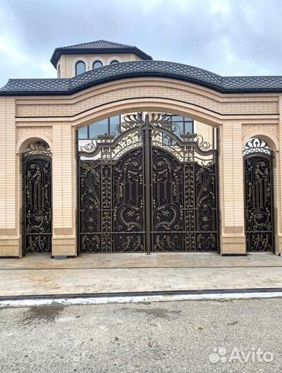 Кованые ворота