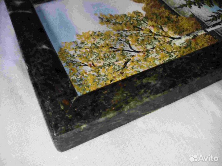 Панно из камня