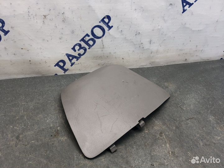 Прав вставка обшивки Cube Z10