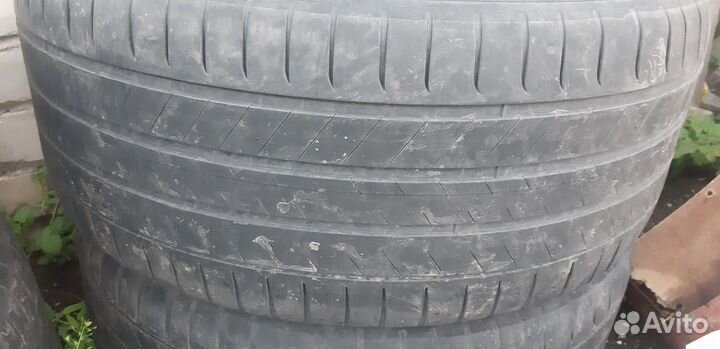 Michelin 4X4 A/T 255/55 R19 и 275/50 R19