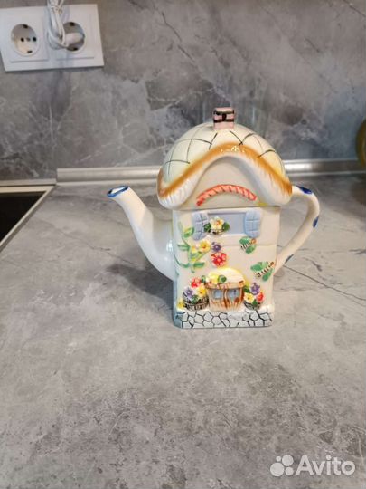 Чайник заварочный фарфор коллекционный