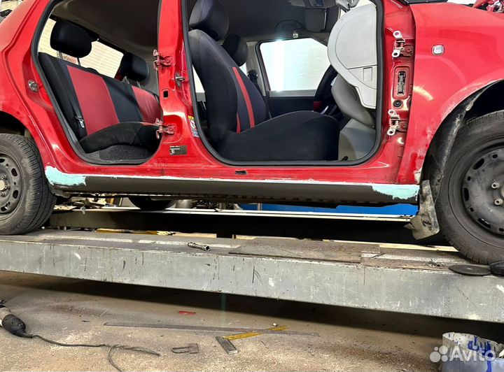 Пороги для Skoda Fabia 2 2007-2010 (mk2)