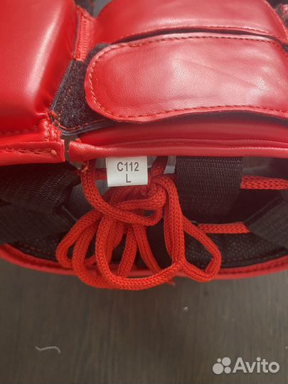 Продаются боксерские перчатки и шлем Clinch