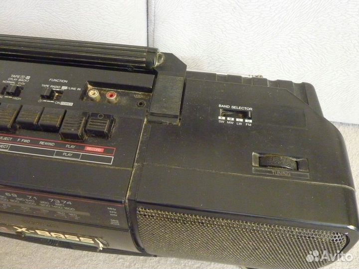 Магнитола Sharp WQ T238HT