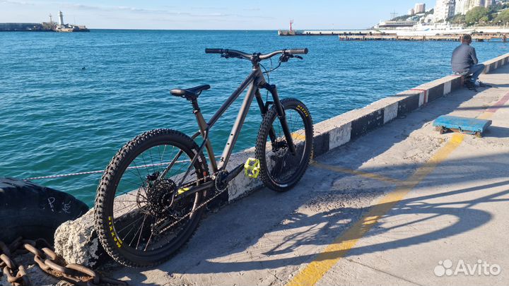 Commencal Meta HT