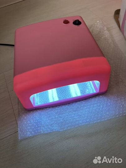 Лампа для ногтей