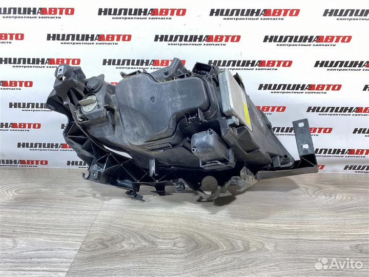 Фара левая бмв Е90