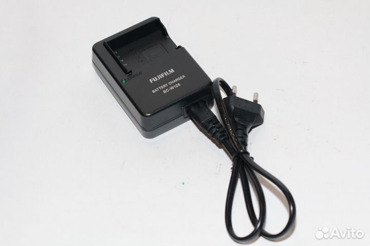 Зарядное устройство для Fujifilm W126