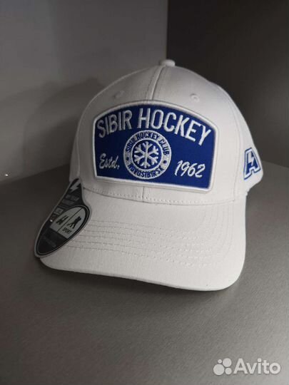 Кепка бейсболка Сибирь хоккей белая