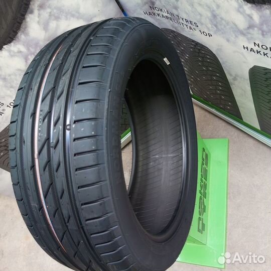 Ikon Tyres Nordman SZ2 215/50 R17 W