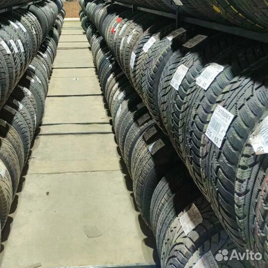 Michelin Agilis Camping 215/70 R15C 98H