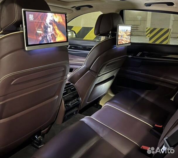 Мониторы для задних пассажиров