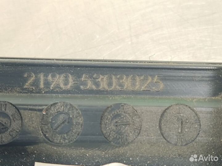 Крышка бардачка Vaz Granta