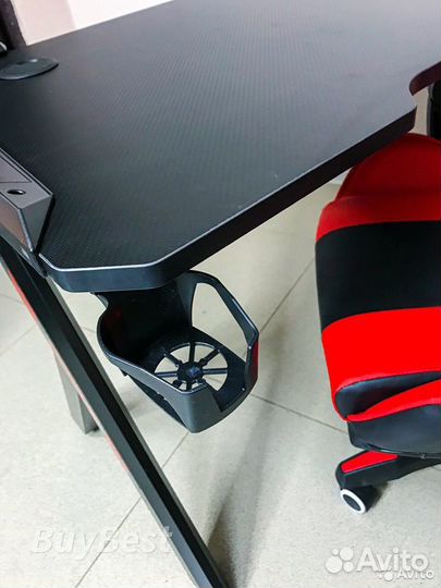 Стол игровой / геймерский стол с RGB подсветкой