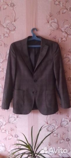 Продаю пиджак новый D.Maretti