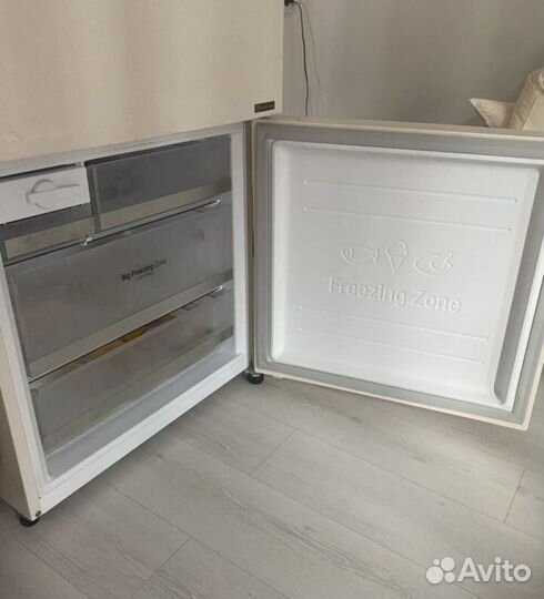 Холодильник Lg