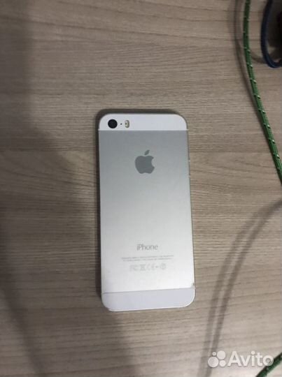 iPhone 5S, 16 ГБ