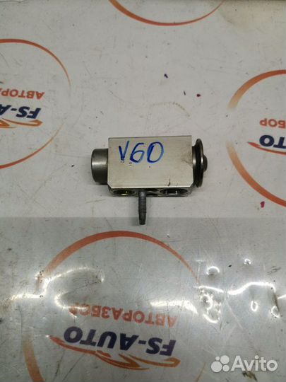 Клапан кондиционера Volvo V60 2.0 дизель D5204T
