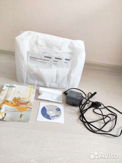 Швейная машина Brother universal 37S