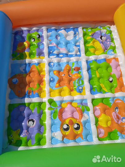 Игровой надувной матрас с бортиками