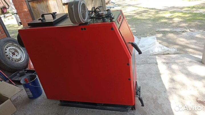 Твердотопливный котел