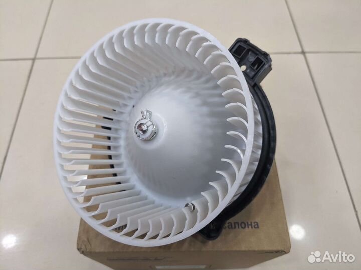 Мотор отопителя Mazda 6 (GG) (02) / CX-7 (07)