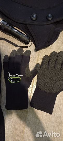 Гидрокостюм