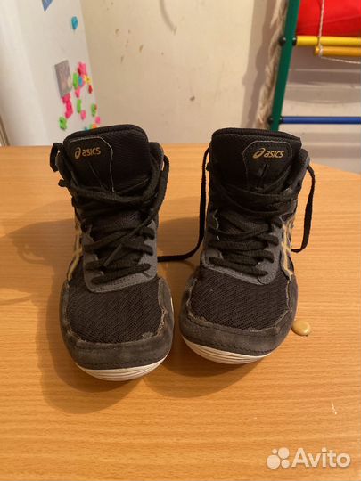 Борцовки asics