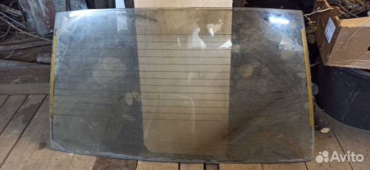 Заднее стекло ваз 2109