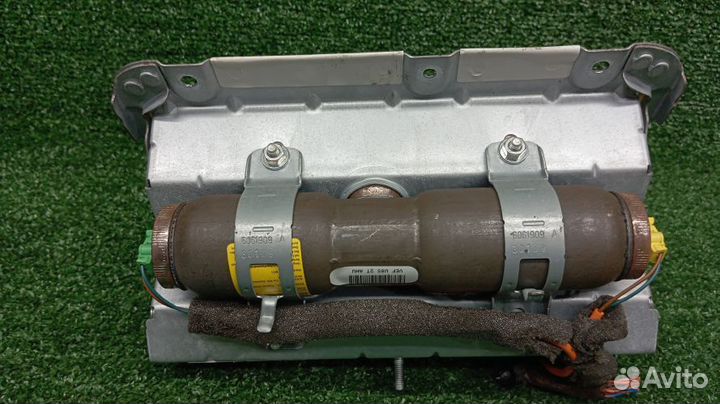 Подушка безопасности пассажира Volvo S80