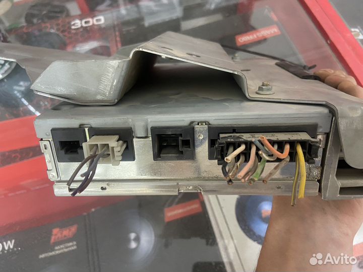 Harman усилитель магнитола