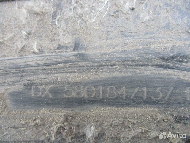 Накладка фары правая Iveco 5801847137