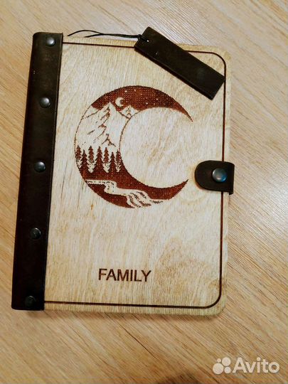 Блокноты из дерева и натуральной кожи с листами