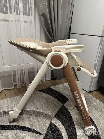 Стул для кормления happy baby