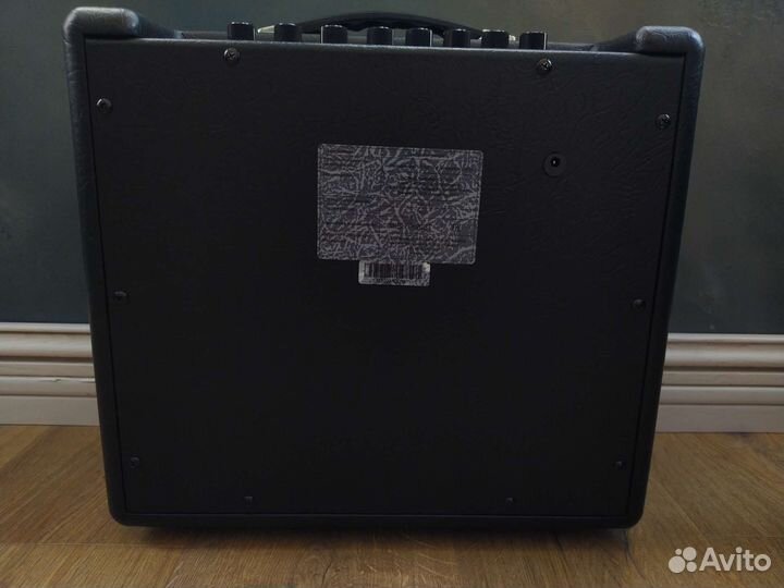 Гитарный комбоусилитель NUX mighty 20 BT