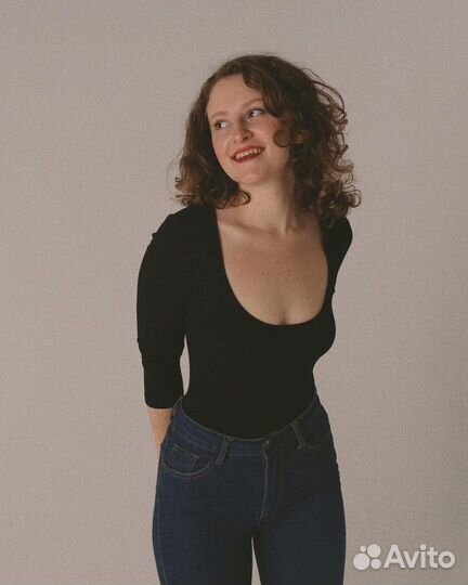 Репетитор по вокалу и сольфеджио