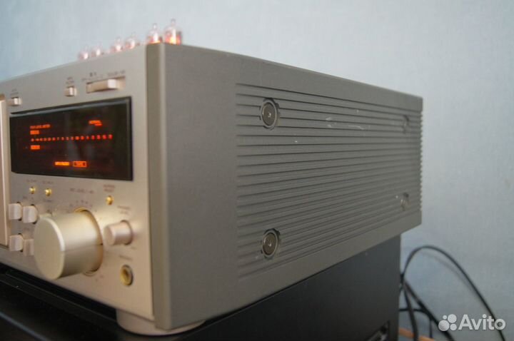 Teac V-8000S Кассетная дека