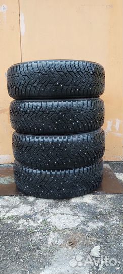 Nokian Tyres Hakkapeliitta 8 SUV 225/60 R18 109T