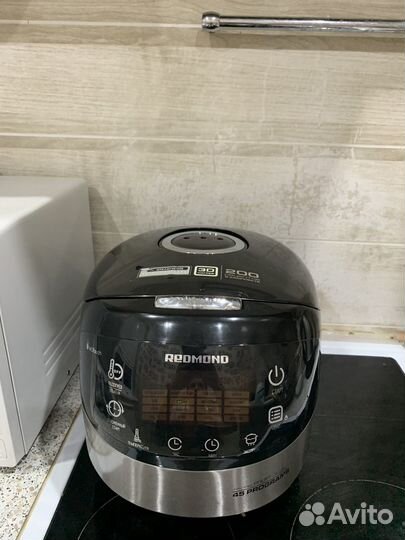 Мультиварка redmond rmc m90
