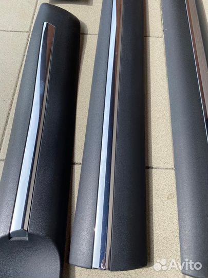 Молдинги на двери Prado 150