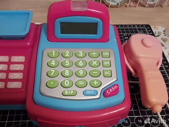 Игрушечная касса