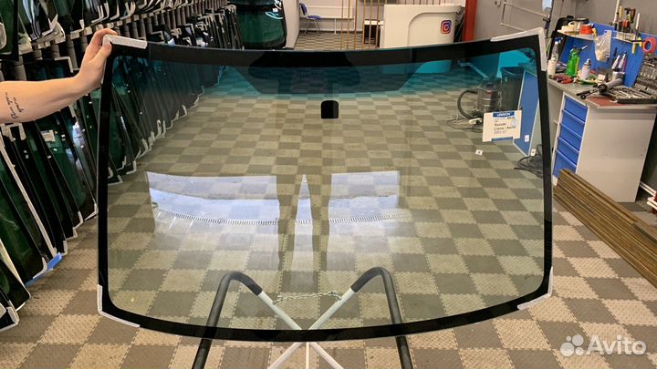 Лобовое стекло Киа Рио Сид Церато К5 Оптима Соул