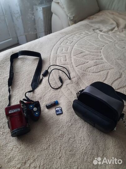 Фотоаппарат nikon CoolPix L810 красный