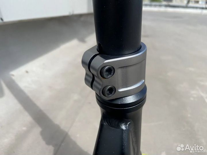 Самокат трюковой Ruff black