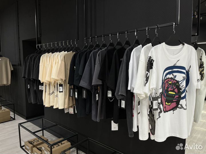 Брендовые вещи в Тюмени