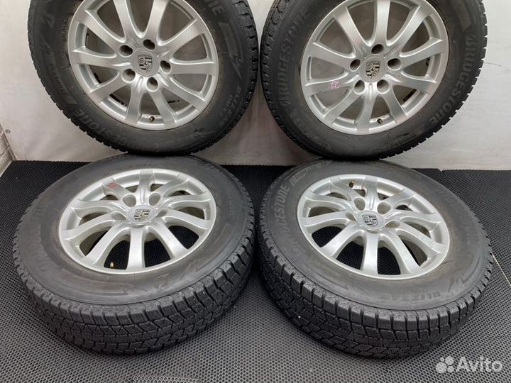 R17 Bridgestone Blizzak DM-V3 235/65, PCD 5x130 DIA 71.6