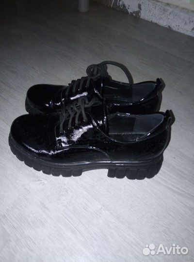 Ботинки 39р